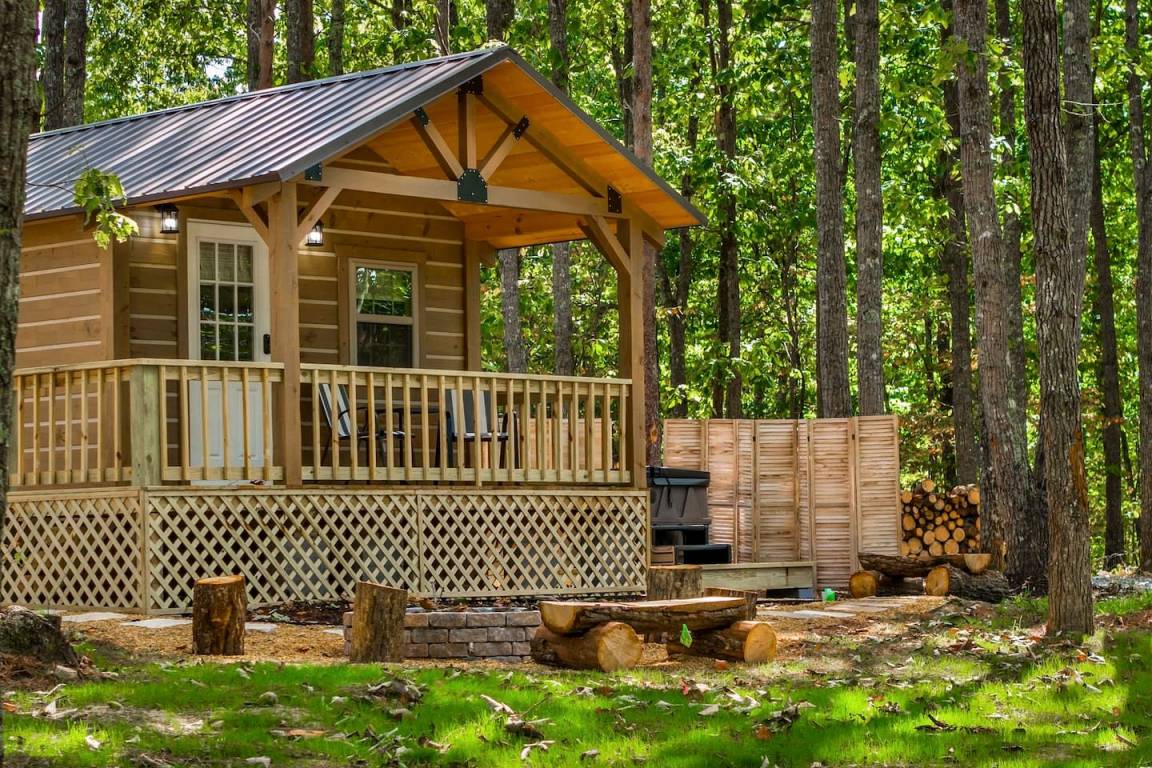 House ∙ 1 Bedroom ∙ 4 Guests - Mentone, AL
