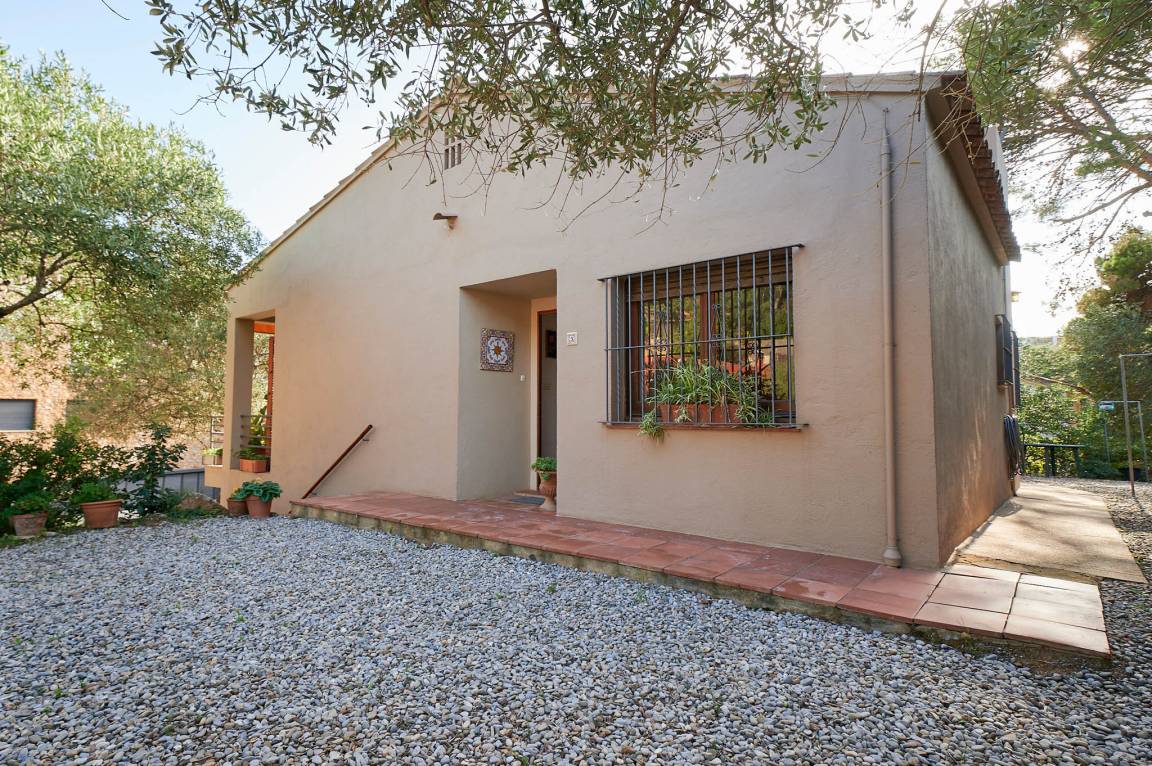 78 M² Apartamento ∙ 3 Habitaciones ∙ 6 Huéspedes - Llafranch
