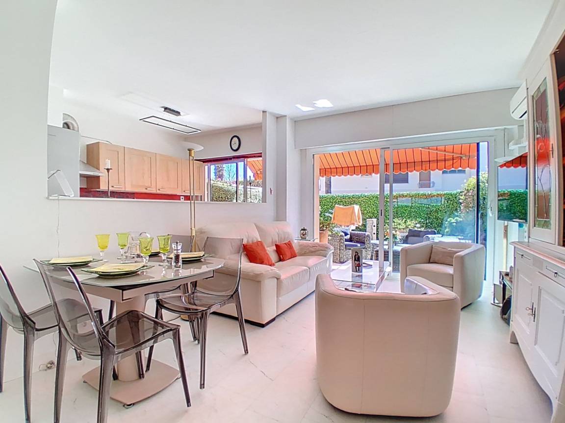 Appartamento Vacanza ∙ 1 Camera Da Letto ∙ 4 Ospiti - Cagnes-sur-Mer