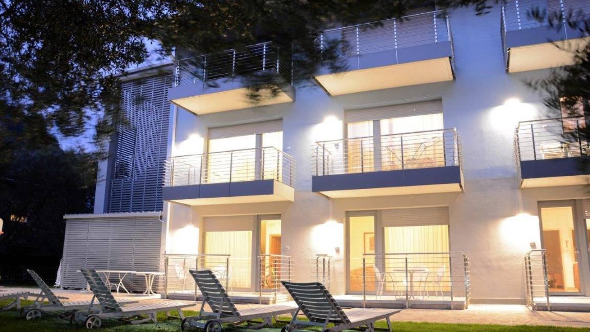 37 M² Ferienwohnung ∙ 1 Schlafzimmer ∙ 4 Gäste - Nago-Torbole
