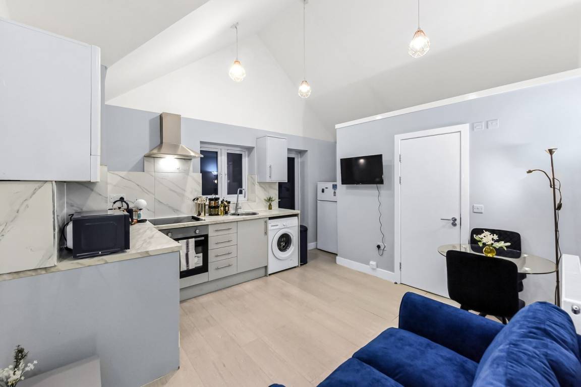 Apartment ∙ 1 Bedroom ∙ 2 Guests - Enfield, UK