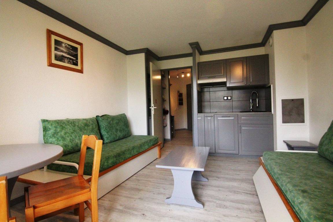 25 m&sup2; Studio 1 Schlafzimmer 3 G&auml;ste