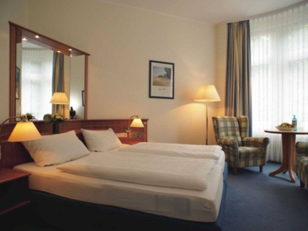 20 M² Hotel ∙ 1 Sypialnia ∙ 2 Gości - Bad Sachsa