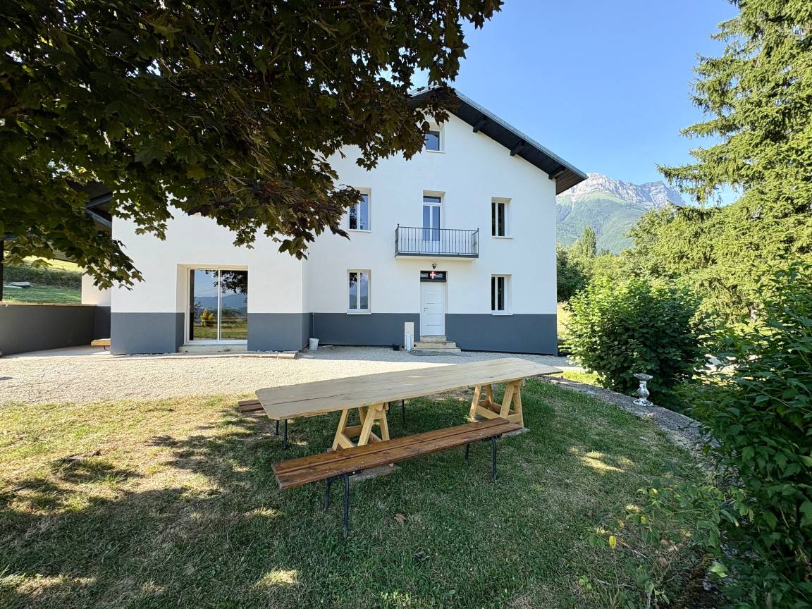 200 M² Casa Vacanza ∙ 5 Camere Da Letto ∙ 14 Ospiti - Montmélian