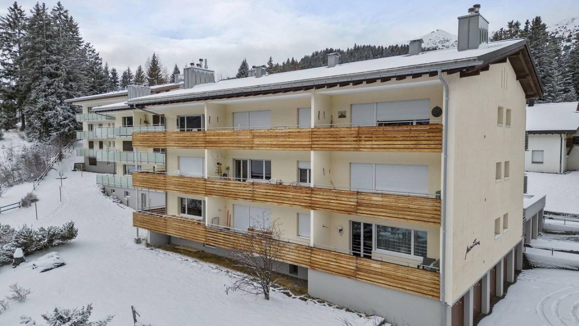 80 M² Ferienwohnung ∙ 2 Schlafzimmer ∙ 4 Gäste - Lenzerheide