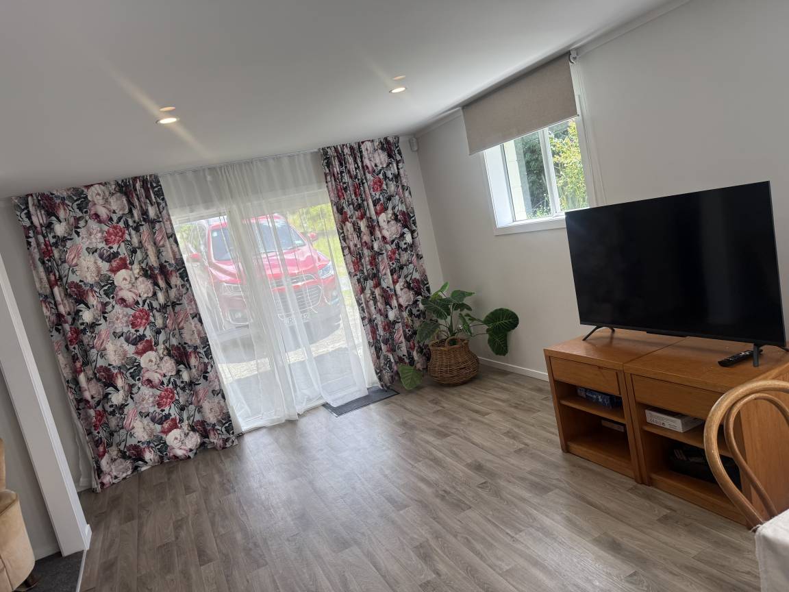 350 M² House ∙ 3 Bedrooms ∙ 5 Guests 5