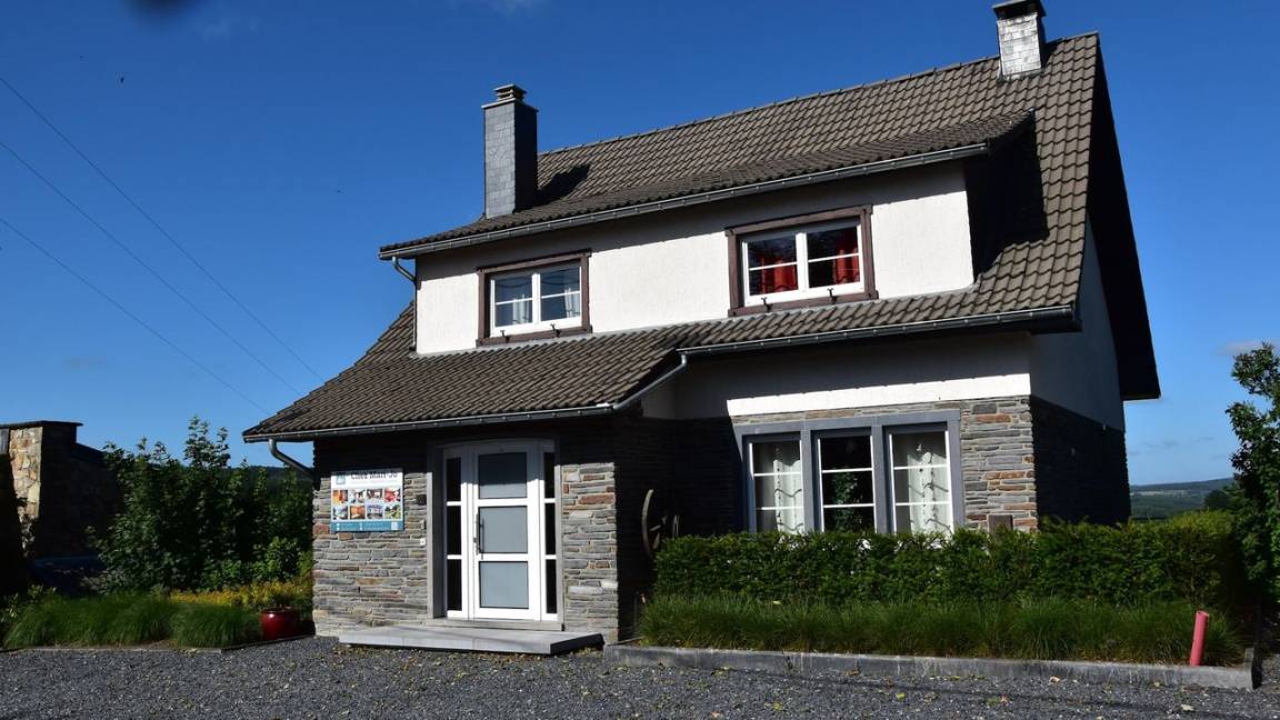 180 M² Apartment ∙ 4 Bedrooms ∙ 10 Guests - Stavelot