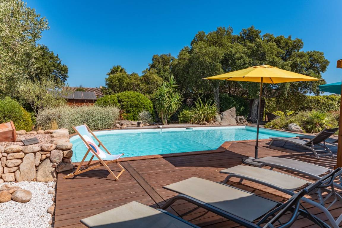 94 M² Villa ∙ 4 Chambres ∙ 8 Personnes - Lecci