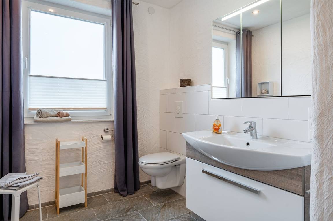 60 m² Ferienwohnung ∙ 1 Schlafzimmer ∙ 2 Gäste – Bild 14