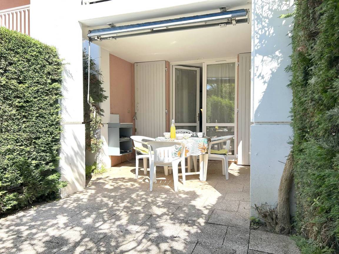 26 M² Studio Flat ∙ 1 Bedroom ∙ 4 Guests - Rayol-Canadel-sur-Mer