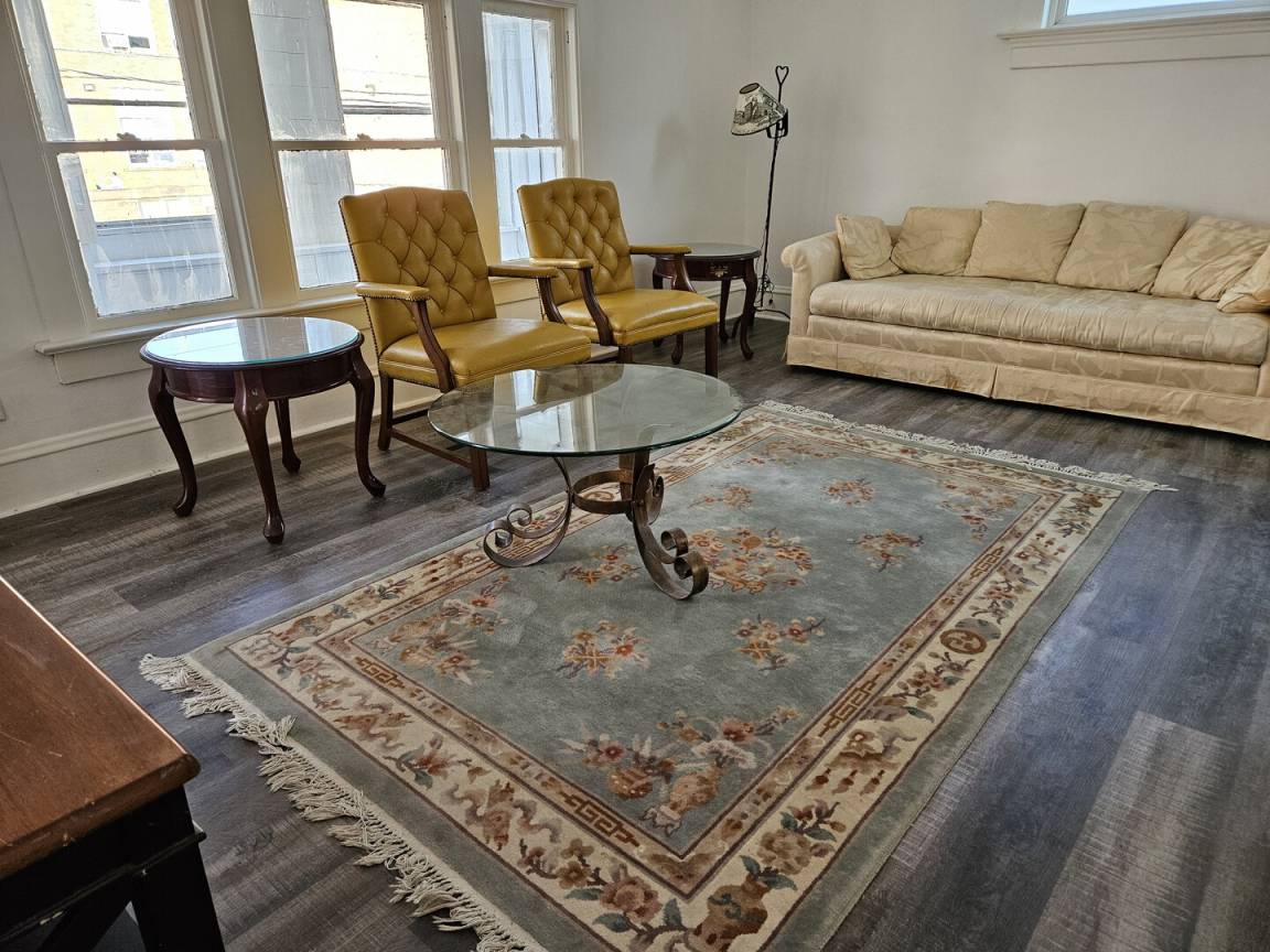 205 M² Apartment ∙ 2 Bedrooms ∙ 2 Guests - Erie, PA