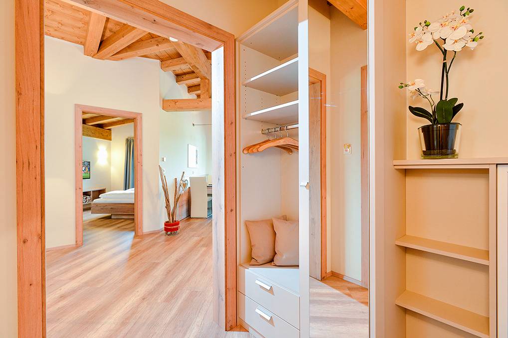 75 m² Ferienwohnung ∙ 2 Schlafzimmer ∙ 6 Gäste – Bild 9