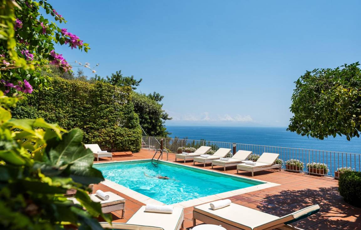 500 M² Villa ∙ 6 Bedrooms ∙ 12 Guests - Amalfi Coast