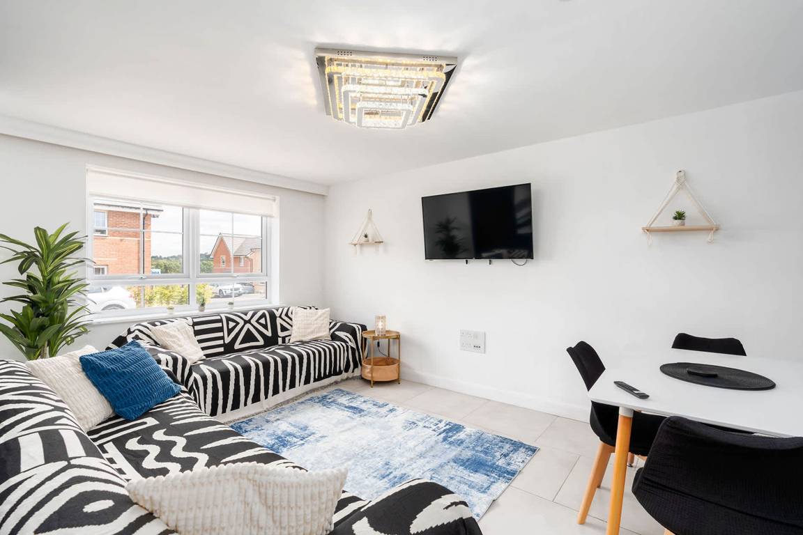 Apartment ∙ 4 Bedrooms ∙ 8 Guests - Rotherham