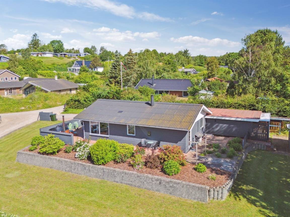 75 M² Ferienhaus ∙ 2 Schlafzimmer ∙ 7 Gäste - Ebeltoft