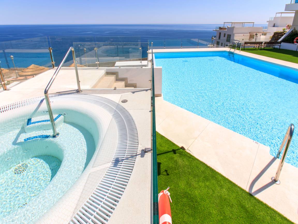 99 M² Apartment ∙ 2 Bedrooms ∙ 4 Guests - Torrox
