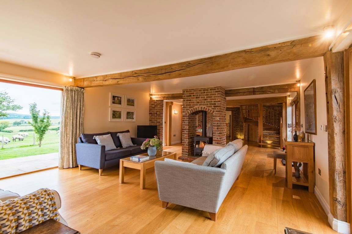 Cottage ∙ 5 Bedrooms ∙ 10 Guests - Kent