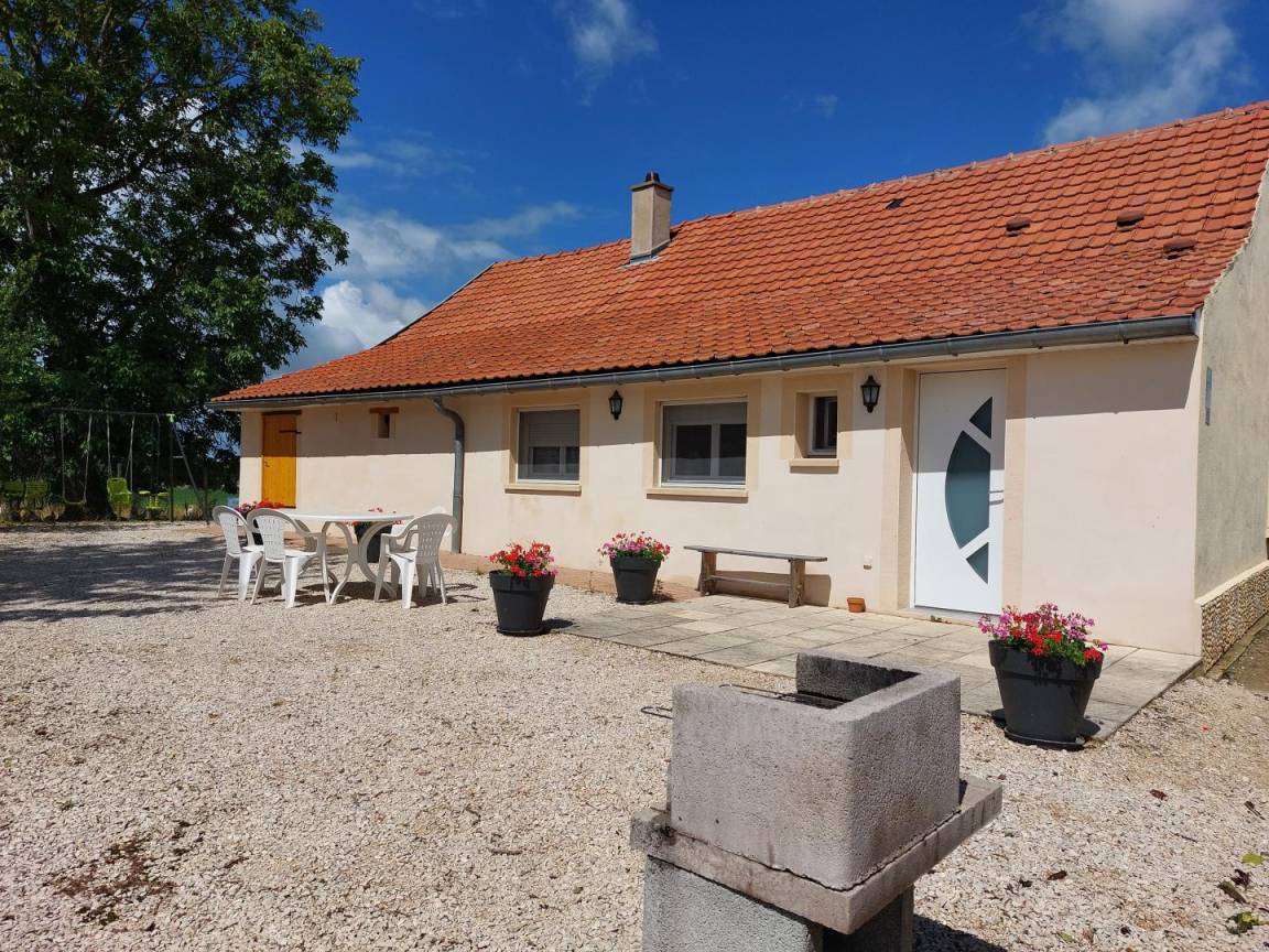 56 m&sup2; G&icirc;te 2 Schlafzimmer 4 G&auml;ste