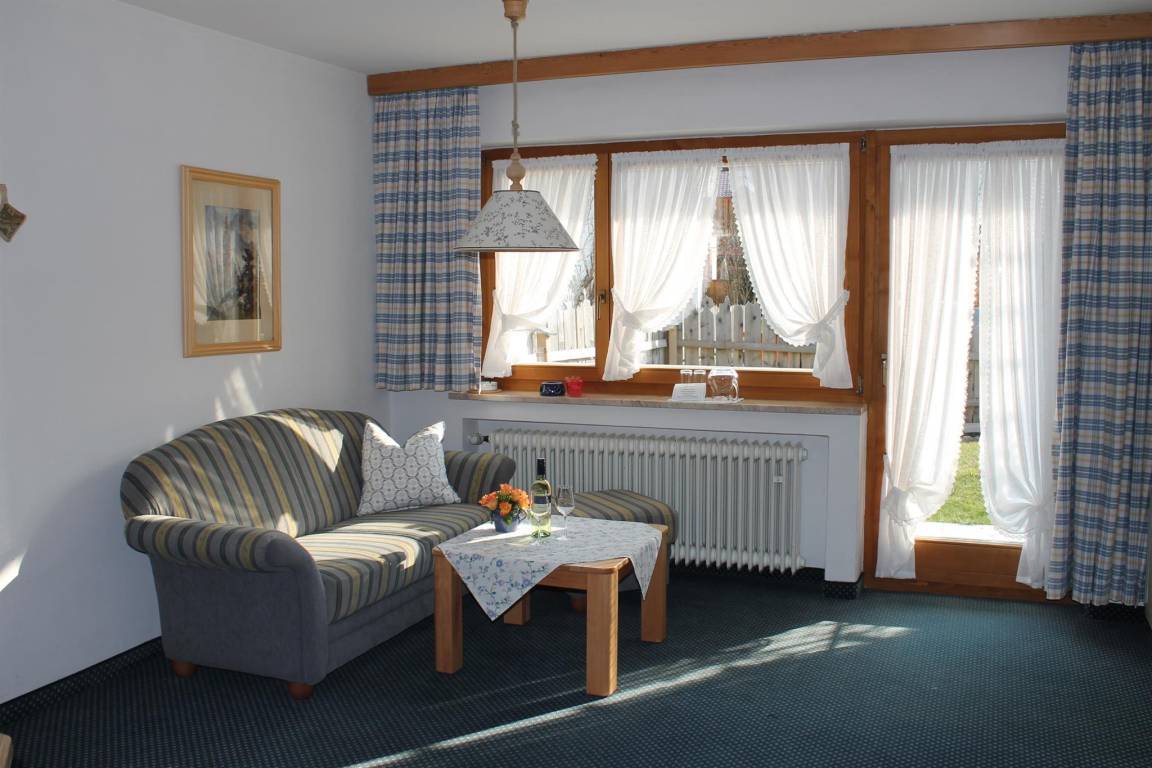 30 M² Ferienwohnung ∙ 2 Gäste - Mittenwald
