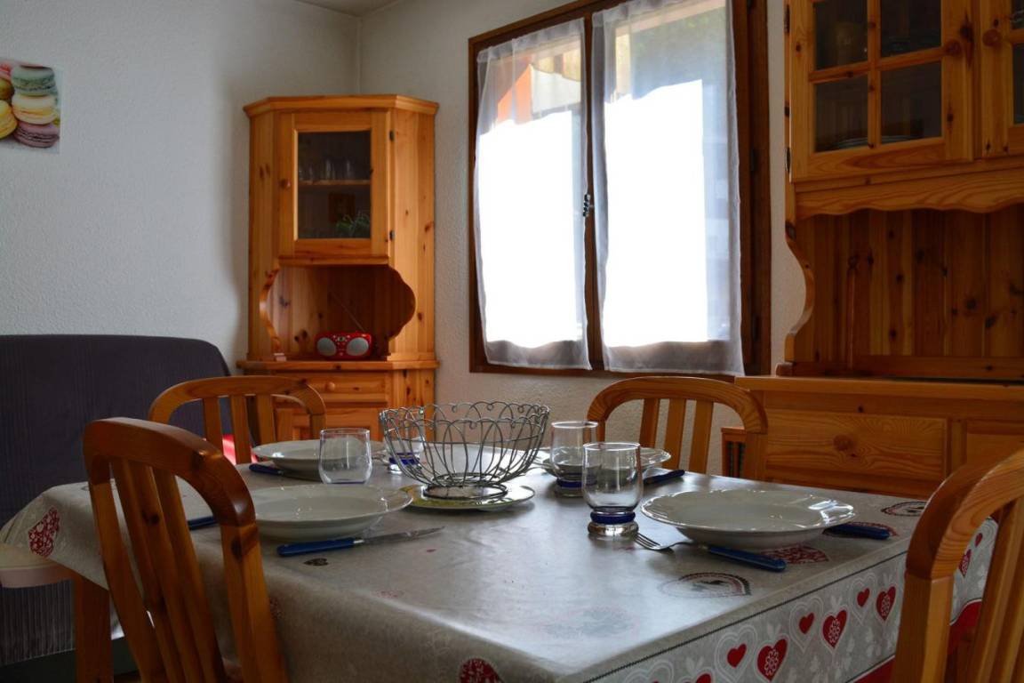 31 m² Ferienwohnung ∙ 1 Schlafzimmer ∙ 6 Gäste – Bild 3