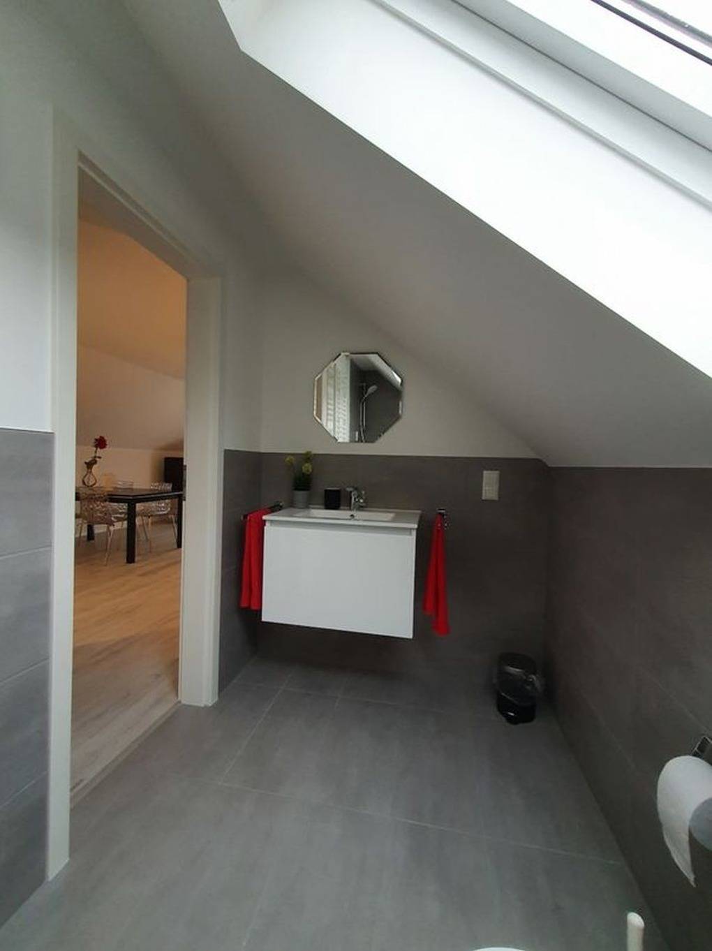65 m² Ferienwohnung ∙ 2 Schlafzimmer ∙ 4 Gäste – Bild 9