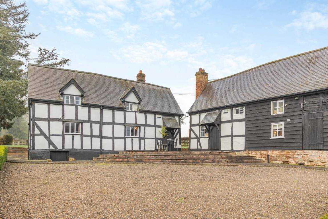 Cottage ∙ 2 Bedrooms ∙ 4 Guests - Bewdley