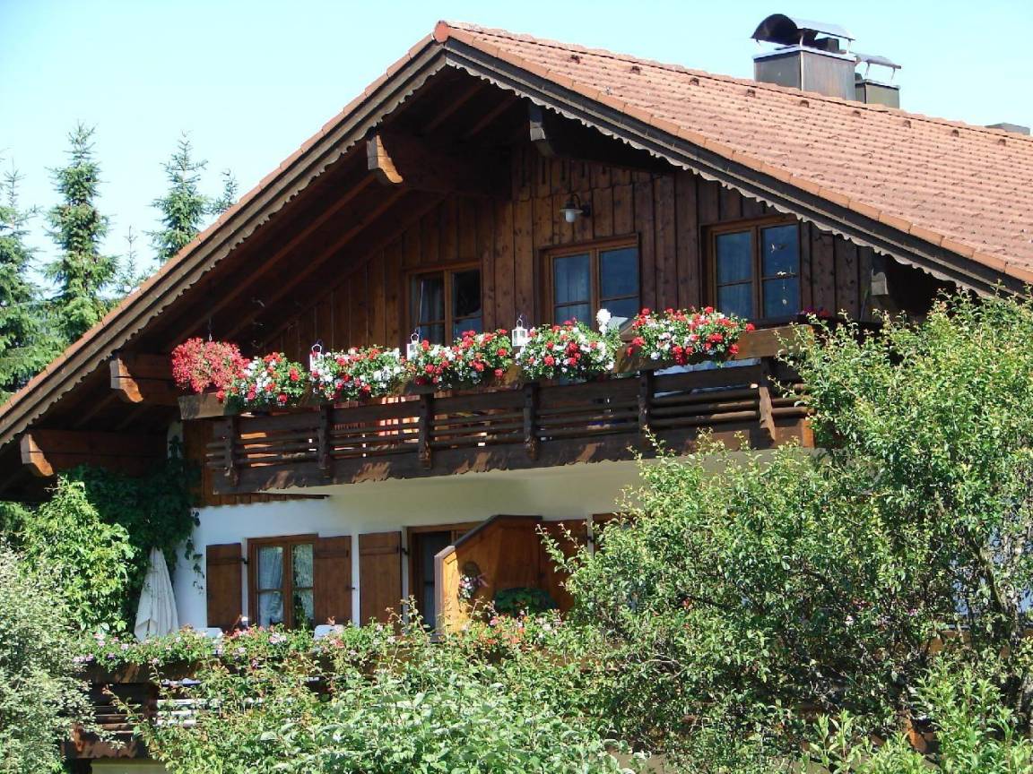 51 M² Ferienwohnung ∙ 1 Schlafzimmer ∙ 4 Gäste - Oberstdorf