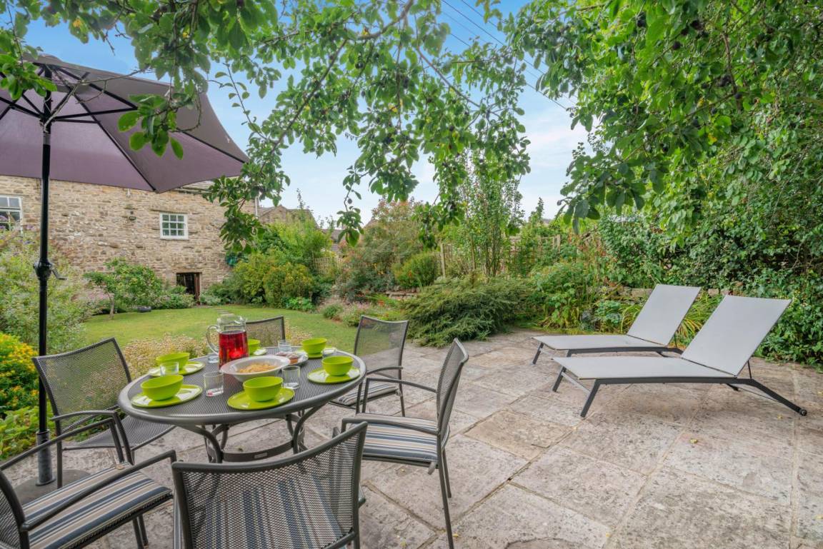Cottage ∙ 2 Bedrooms ∙ 4 Guests - Hawes