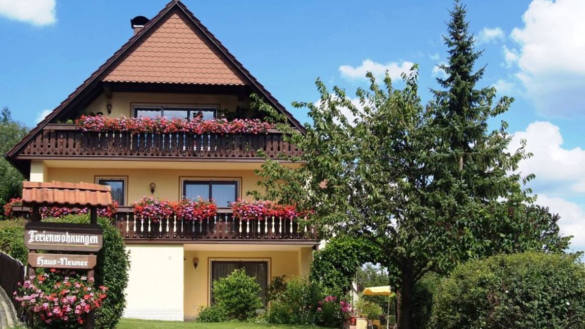 45 M² Ferienhaus ∙ 2 Schlafzimmer ∙ 3 Gäste - Hollfeld