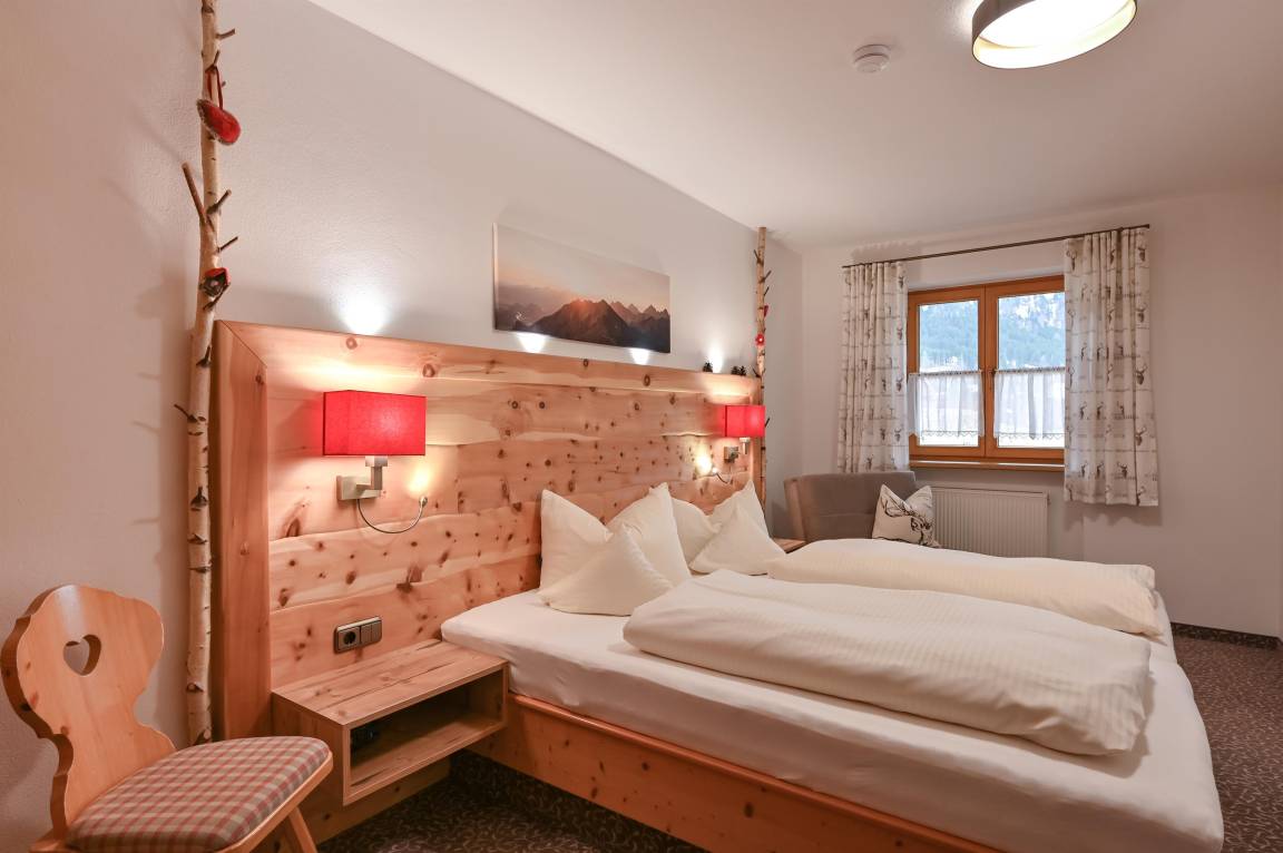 48 M² Ferienwohnung ∙ 1 Schlafzimmer ∙ 2 Gäste - Pfronten