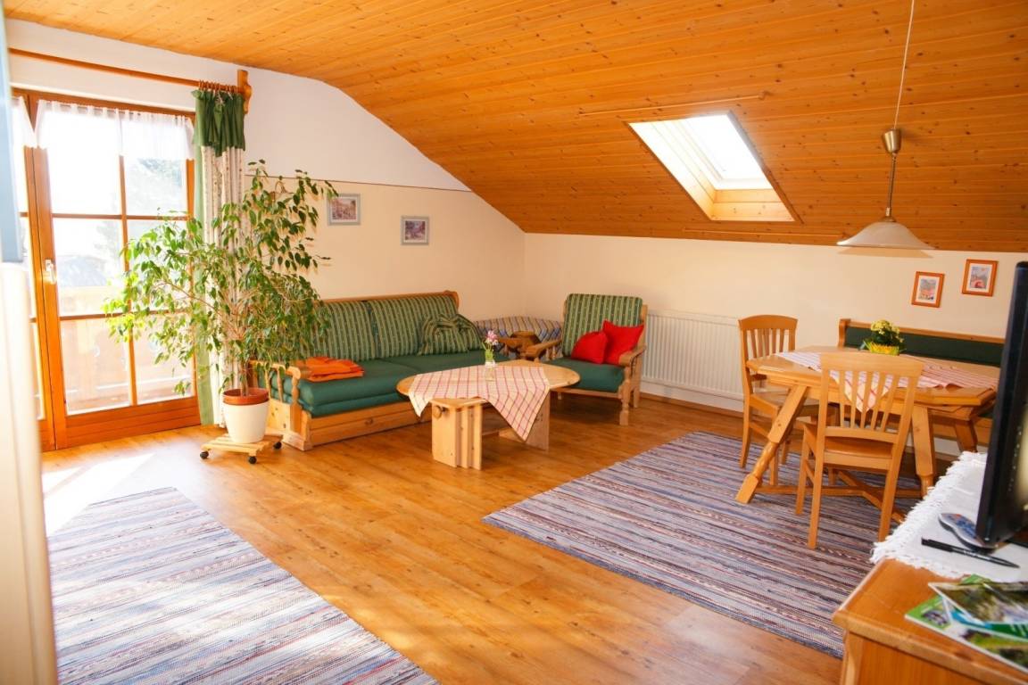 75 m² Ferienwohnung ∙ 2 Schlafzimmer ∙ 3 Gäste – Bild 4