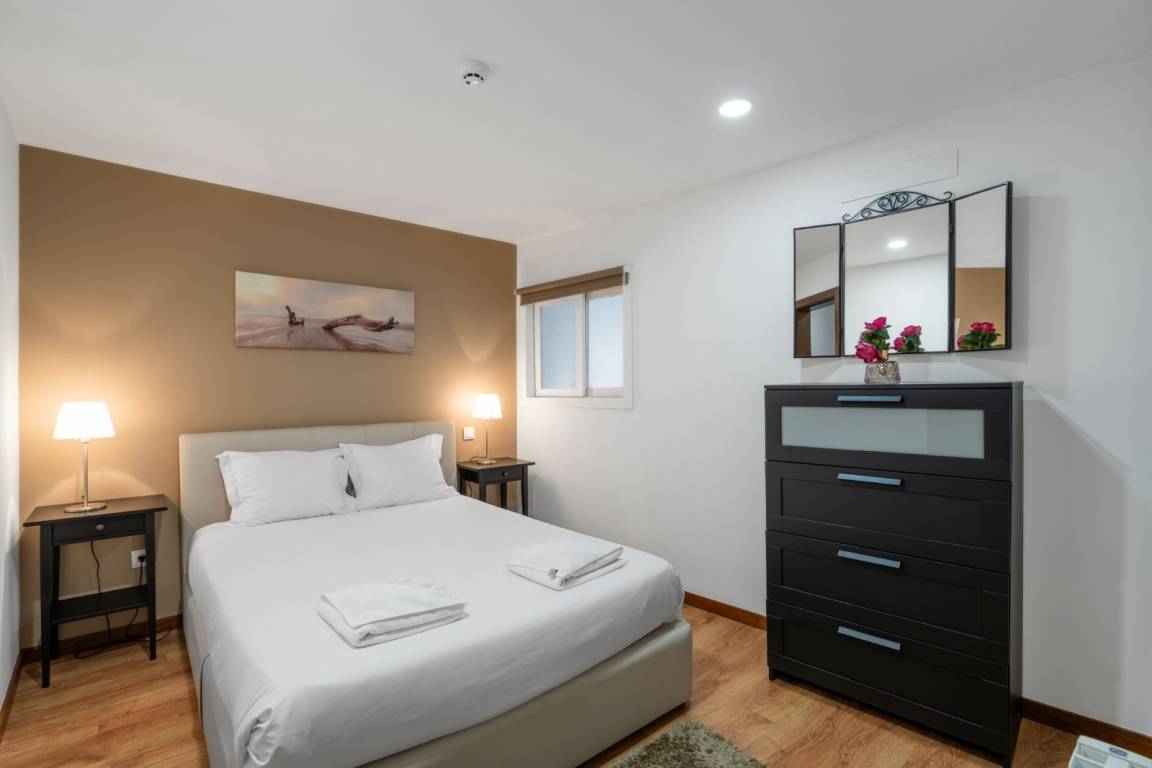 70 M² Appartement ∙ 2 Chambres ∙ 4 Personnes - Braga