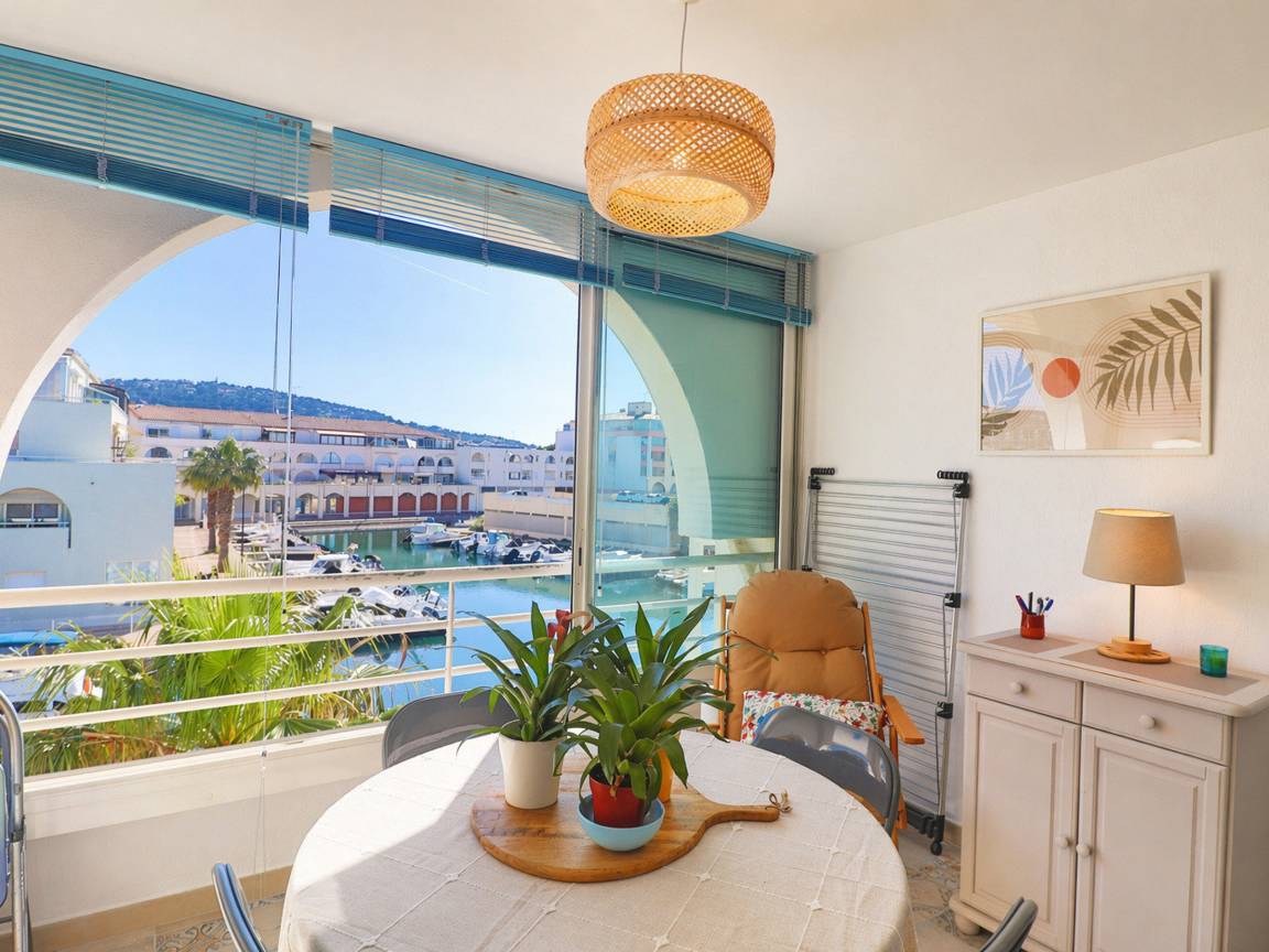 30 M² Appartamento Vacanza ∙ 1 Camera Da Letto ∙ 6 Ospiti - Bouzigues