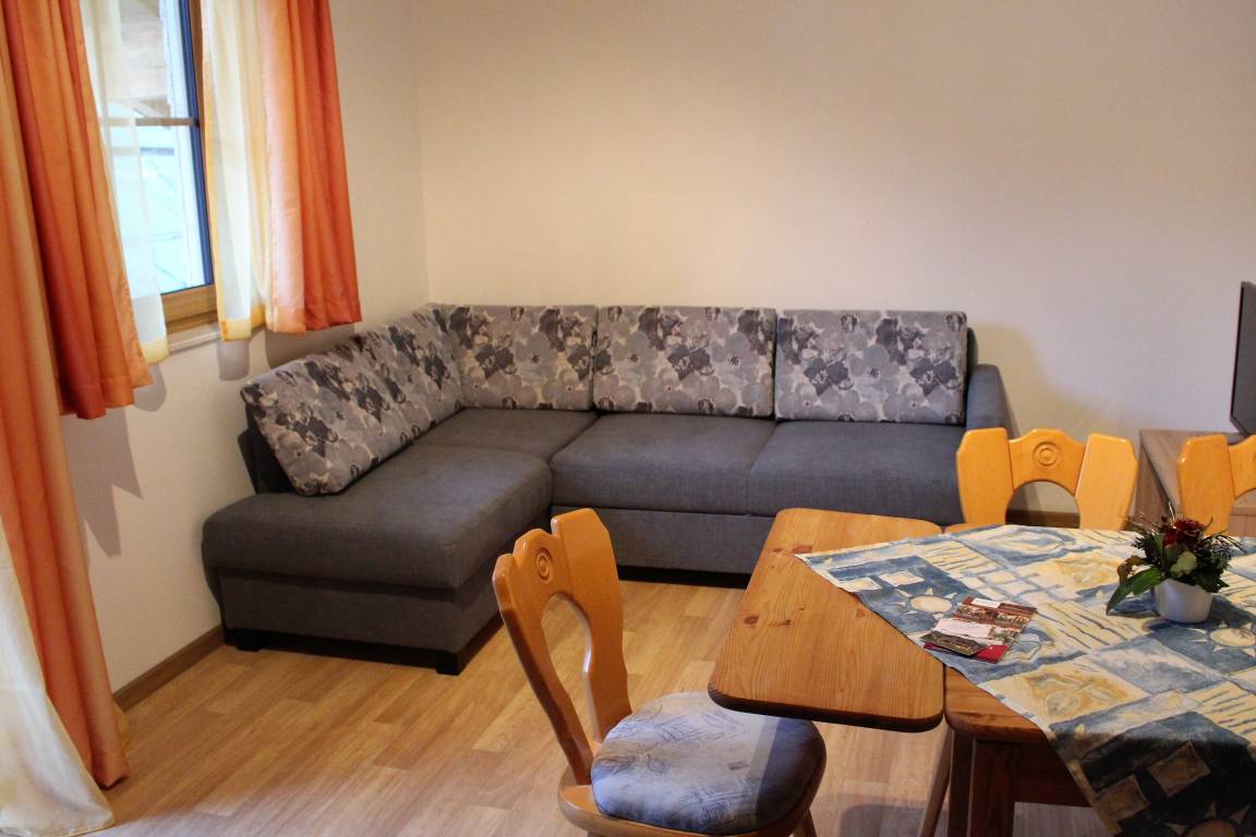 70 M² Ferienwohnung ∙ 2 Schlafzimmer ∙ 3 Gäste - Brannenburg