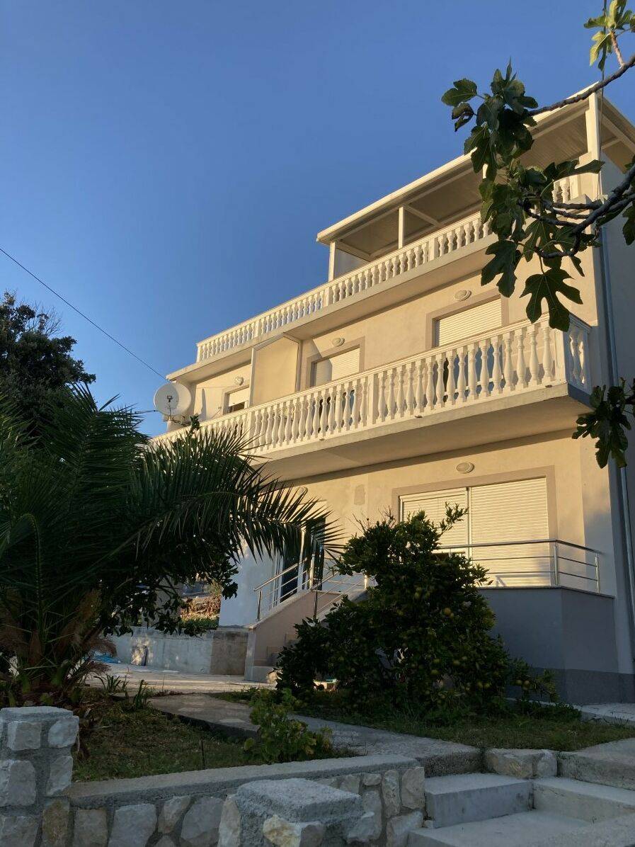60 M² Appartamento Vacanza ∙ 2 Camere Da Letto ∙ 5 Ospiti - Arbe