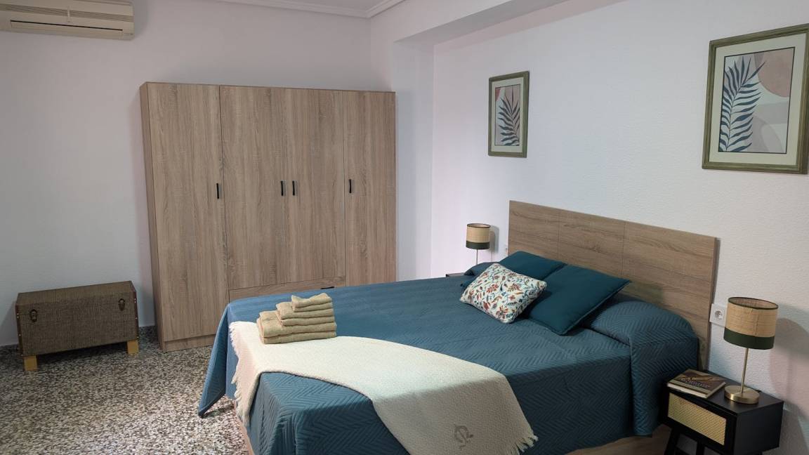 121 M² Appartement ∙ 3 Slaapkamers ∙ 3 Gasten - Torrent