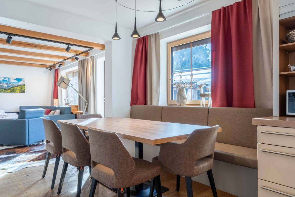 120 M² Apartment ∙ 3 Bedrooms ∙ 10 Guests - Hinterthal