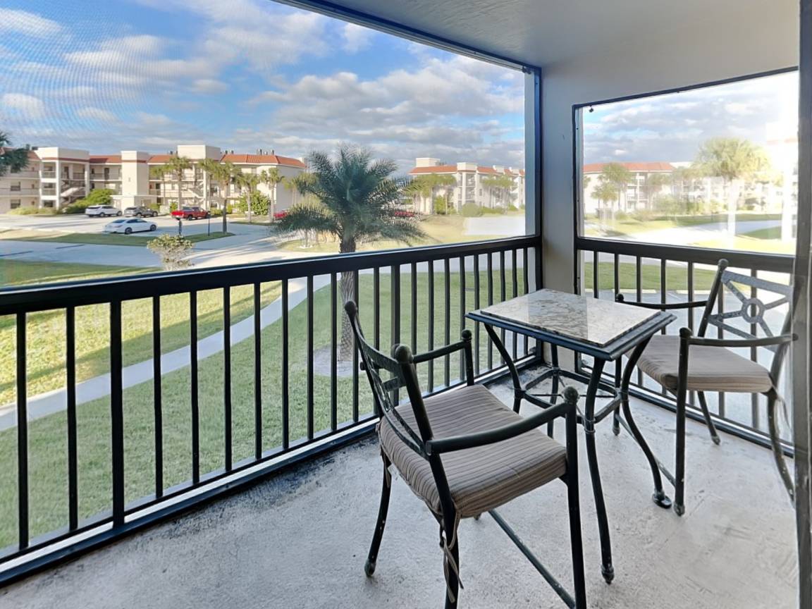 97 M² Condo ∙ 2 Bedrooms ∙ 4 Guests - Crescent Beach, FL
