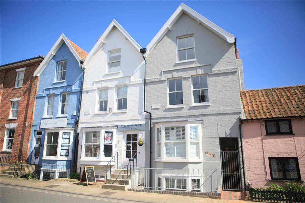Cottage ∙ 4 Bedrooms ∙ 7 Guests - Aldeburgh