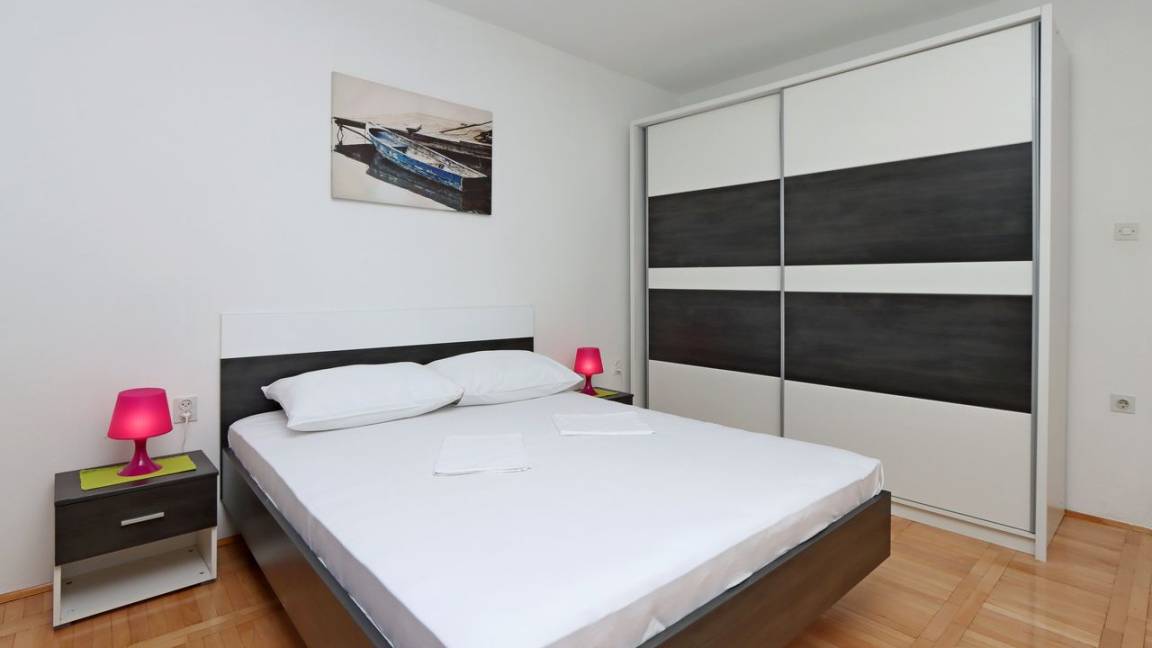 69 M² Ferienwohnung ∙ 2 Schlafzimmer ∙ 6 Gäste - Baška