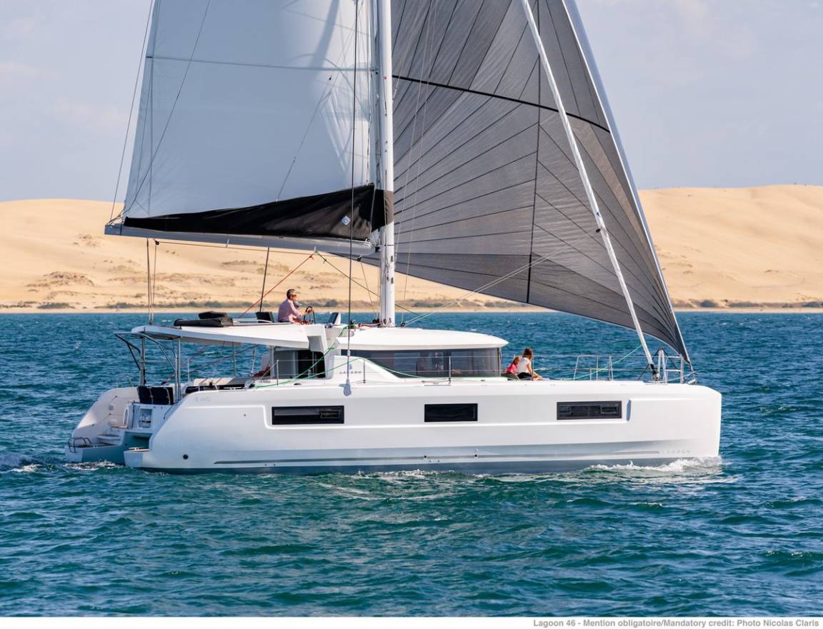 14 M² Houseboat ∙ 3 Bedrooms ∙ 6 Guests - Ventimiglia
