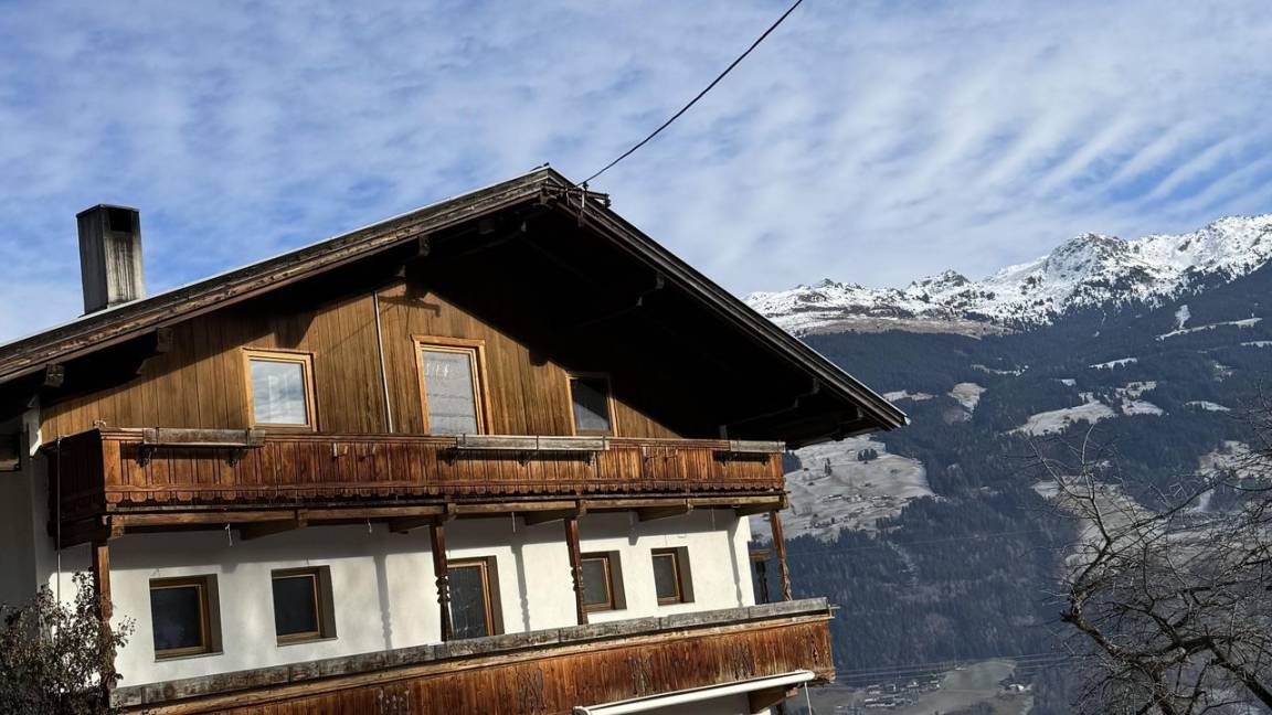 263 M² Ferienhaus ∙ 5 Schlafzimmer ∙ 10 Gäste - Zillertal