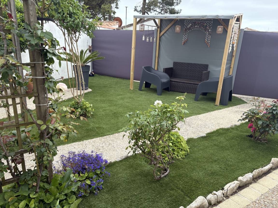 House ∙ 3 Bedrooms ∙ 5 Guests - La Flotte