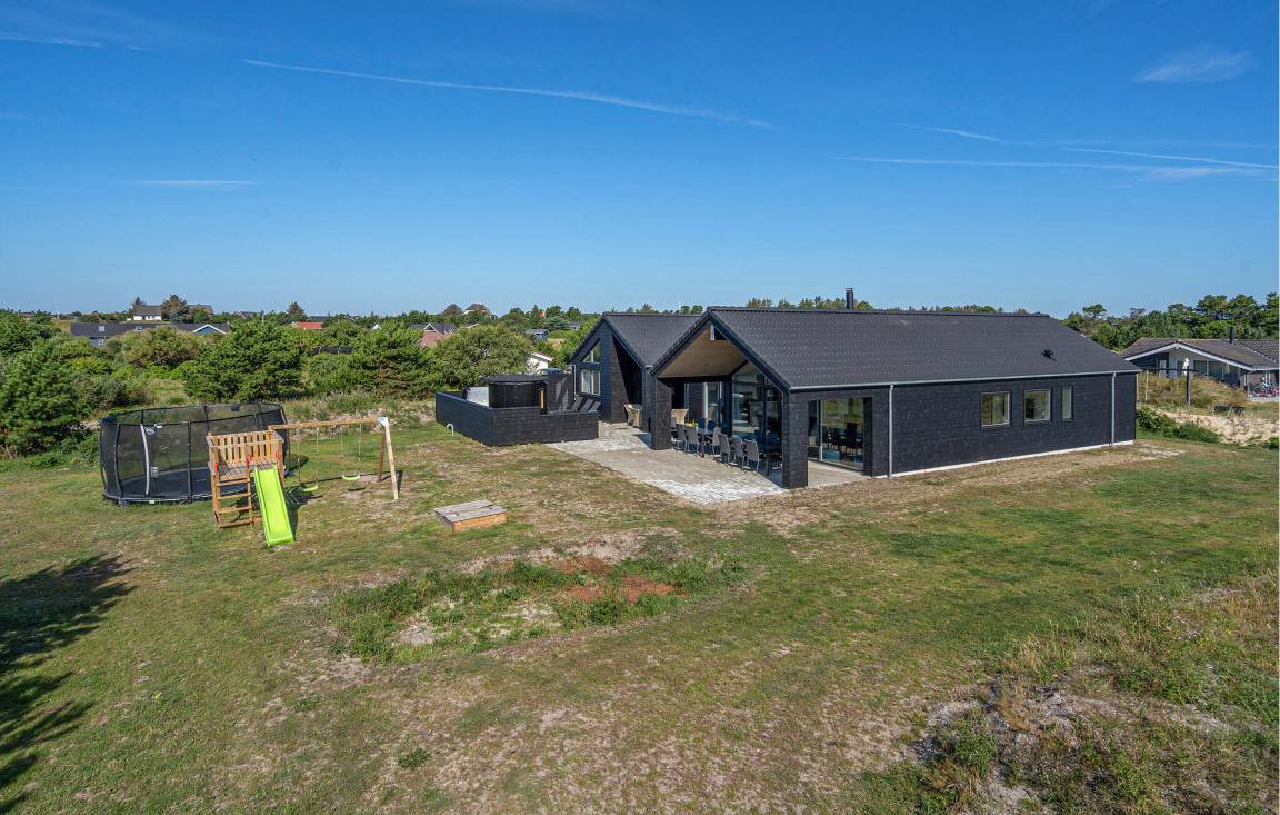 182 M² Ferienhaus ∙ 5 Schlafzimmer ∙ 14 Gäste - Vejers Strand