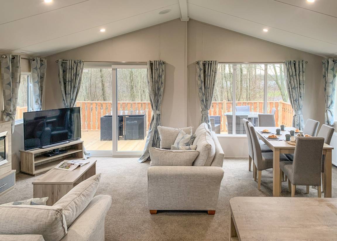 Chalet ∙ 3 Bedrooms ∙ 6 Guests - Lancashire