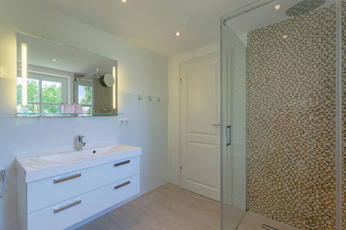 90 m² Ferienhaus ∙ 1 Schlafzimmer ∙ 4 Gäste – Bild 23