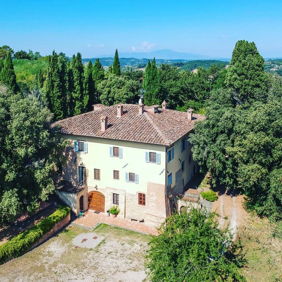 450 M² Casa Rural ∙ 9 Habitaciones ∙ 23 Huéspedes - Toscana