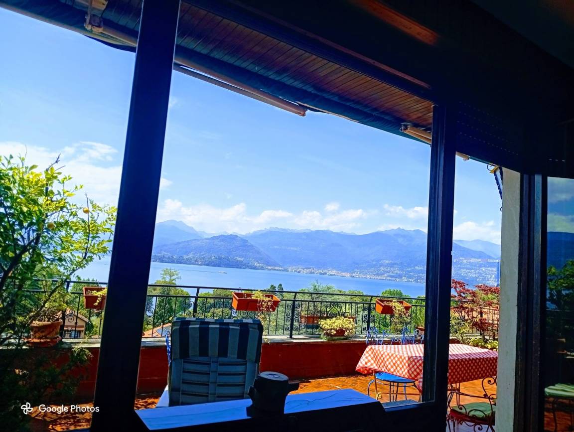 85 M² Ferienwohnung ∙ 2 Schlafzimmer ∙ 6 Gäste - Verbania
