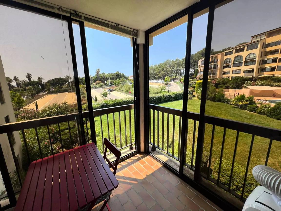 28 M² Appartement ∙ 1 Chambre ∙ 4 Personnes - Six-Fours-les-Plages