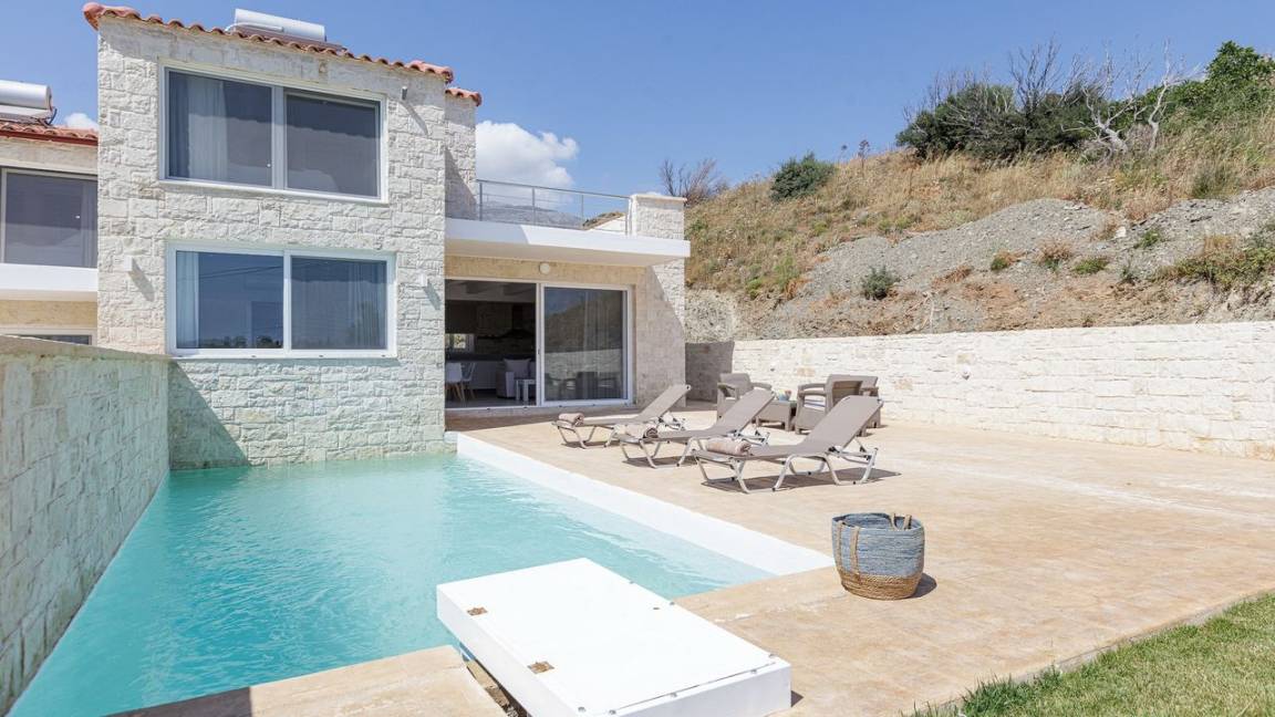 100 M² Appartement ∙ 2 Slaapkamers ∙ 4 Gasten - Plakias